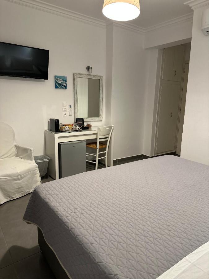 Kamelia Hotel 스페체스 외부 사진