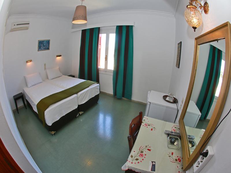 Kamelia Hotel 스페체스 외부 사진