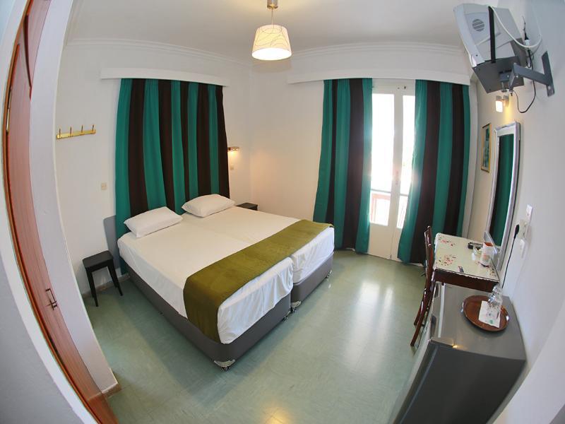 Kamelia Hotel 스페체스 외부 사진